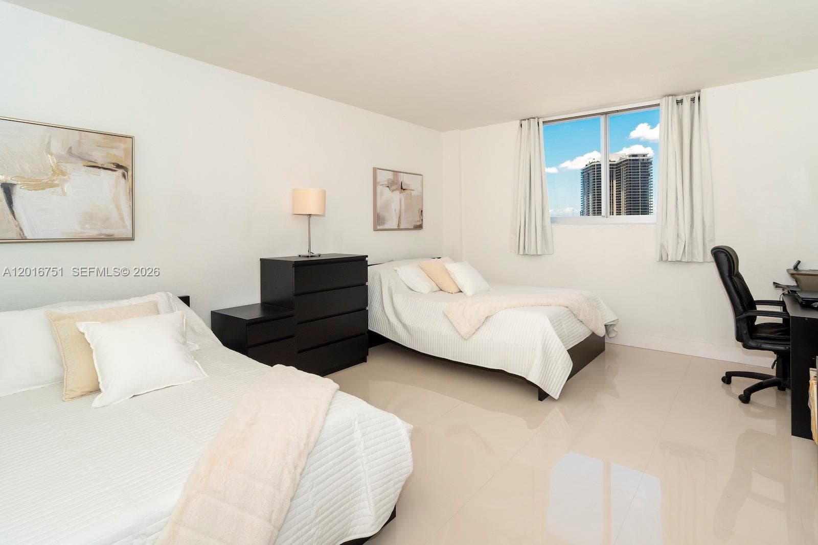 19370 Collins Ave 626 photo 21