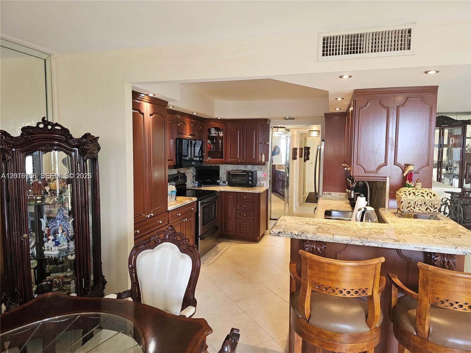 2049 Ocean Dr PH1 photo 8