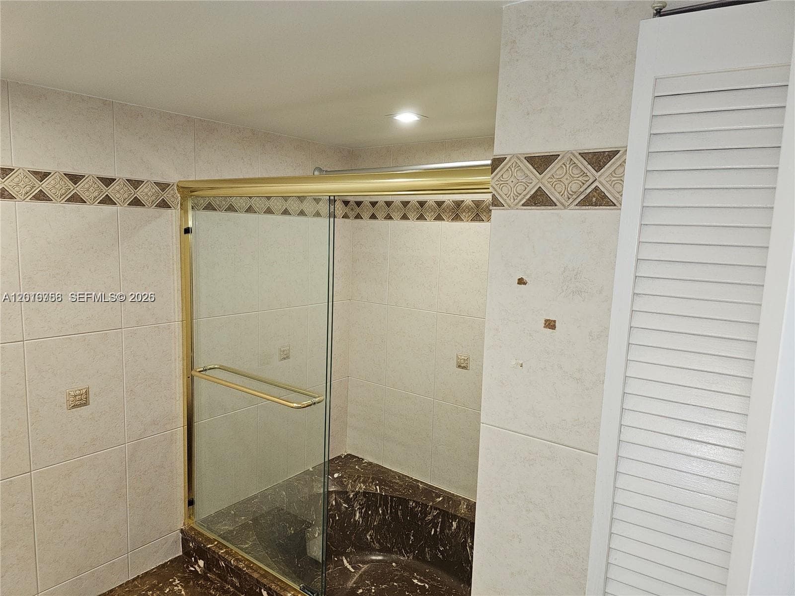 2049 Ocean Dr PH1 photo 25