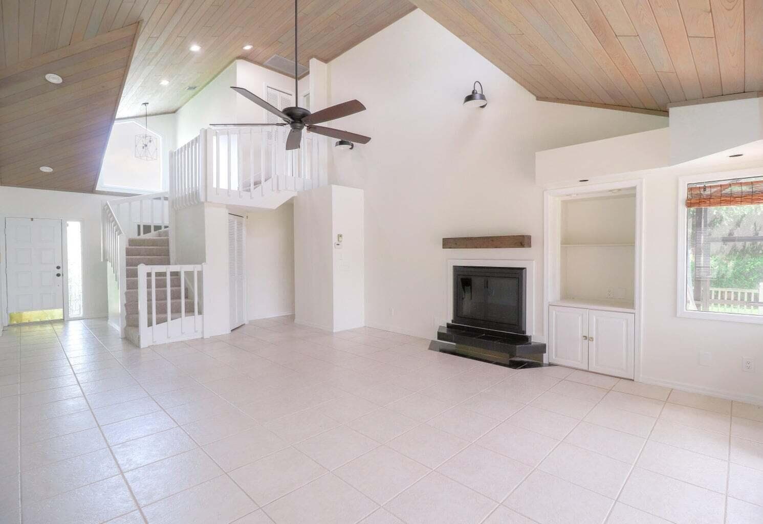 1694 SW Boatswain Place photo 13