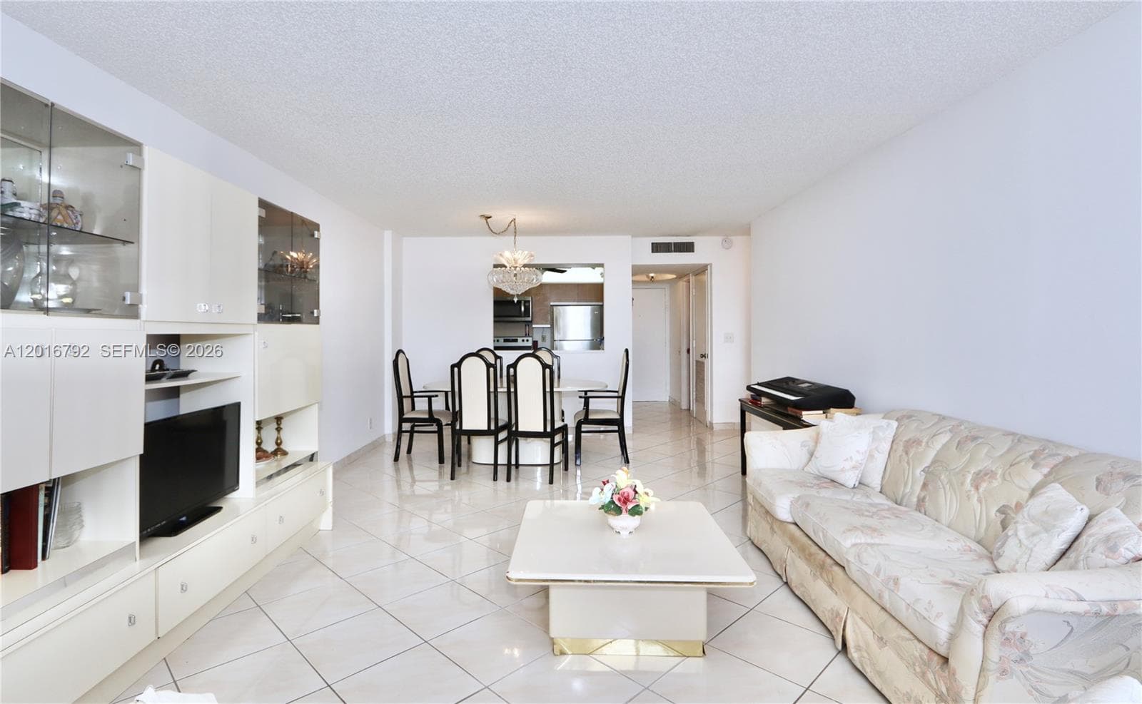 2401 S Ocean Dr 806 photo 1