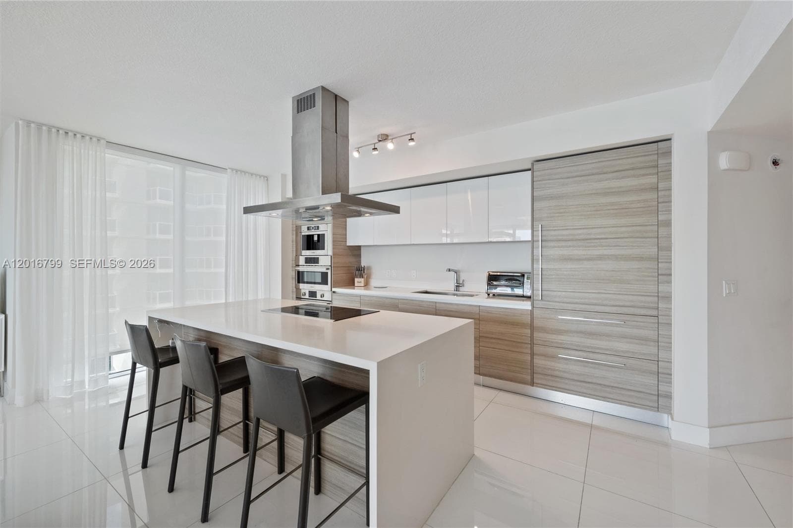 300 Sunny Isles Blvd 4-1501 photo 5