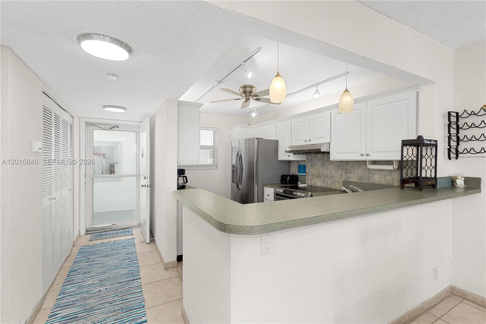 1391 S Ocean Blvd 409 photo 8