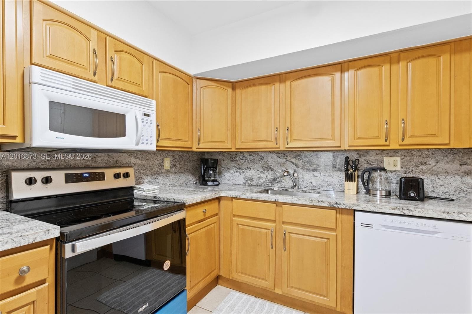 3725 S Ocean Dr 921 photo 11
