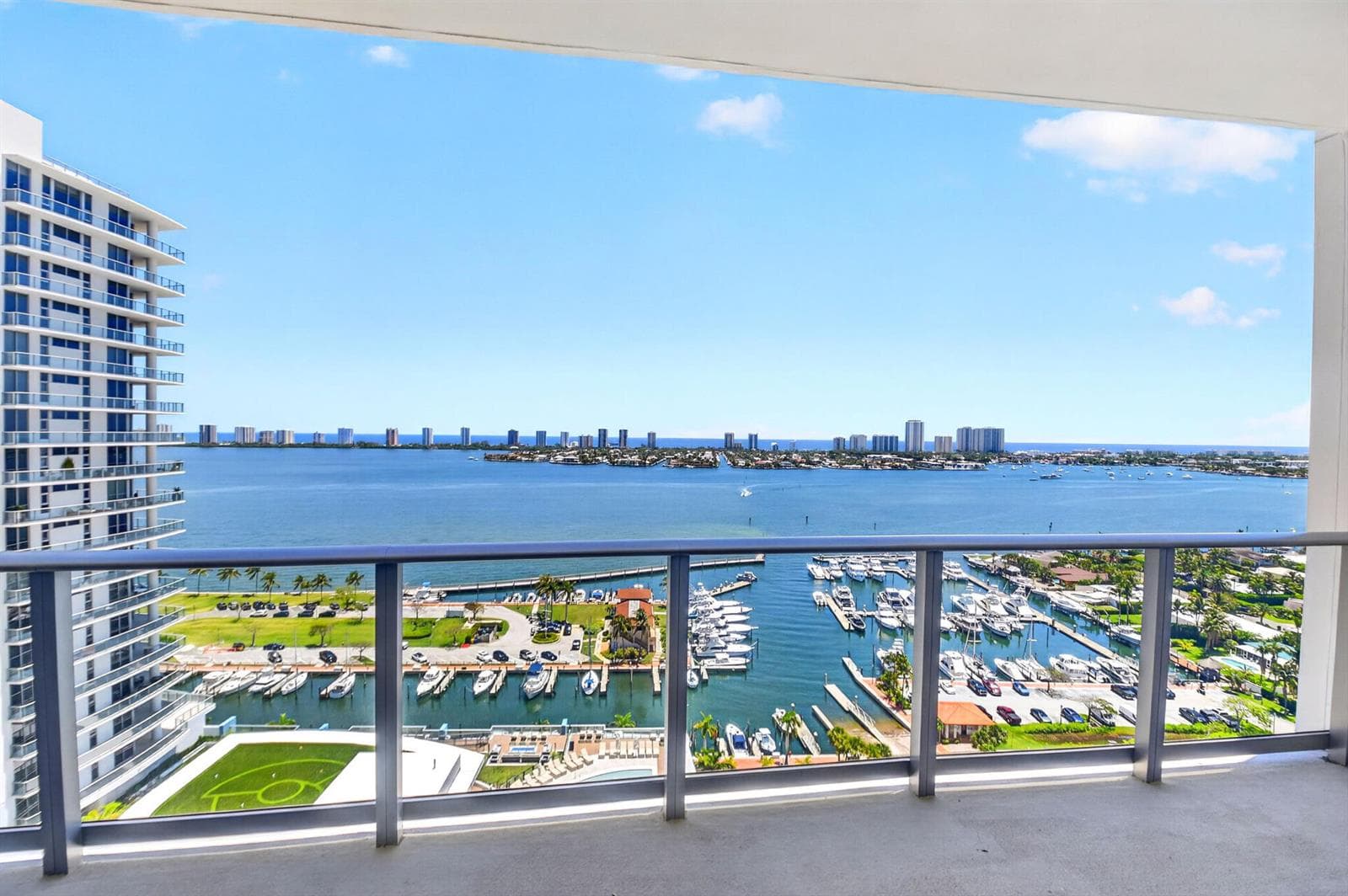 220 Lake Shore Drive 1808 photo 11