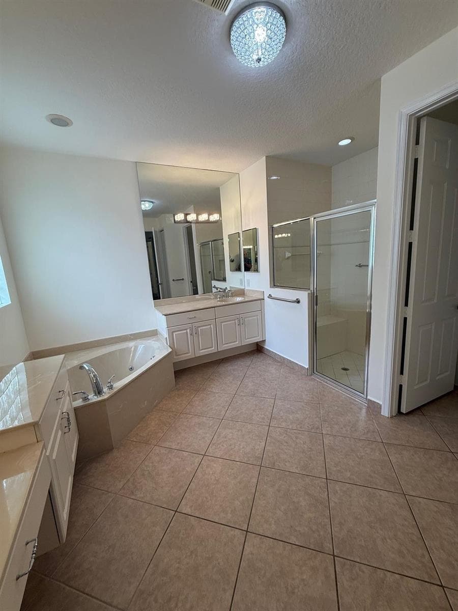 12039 Oakvista Drive photo 6