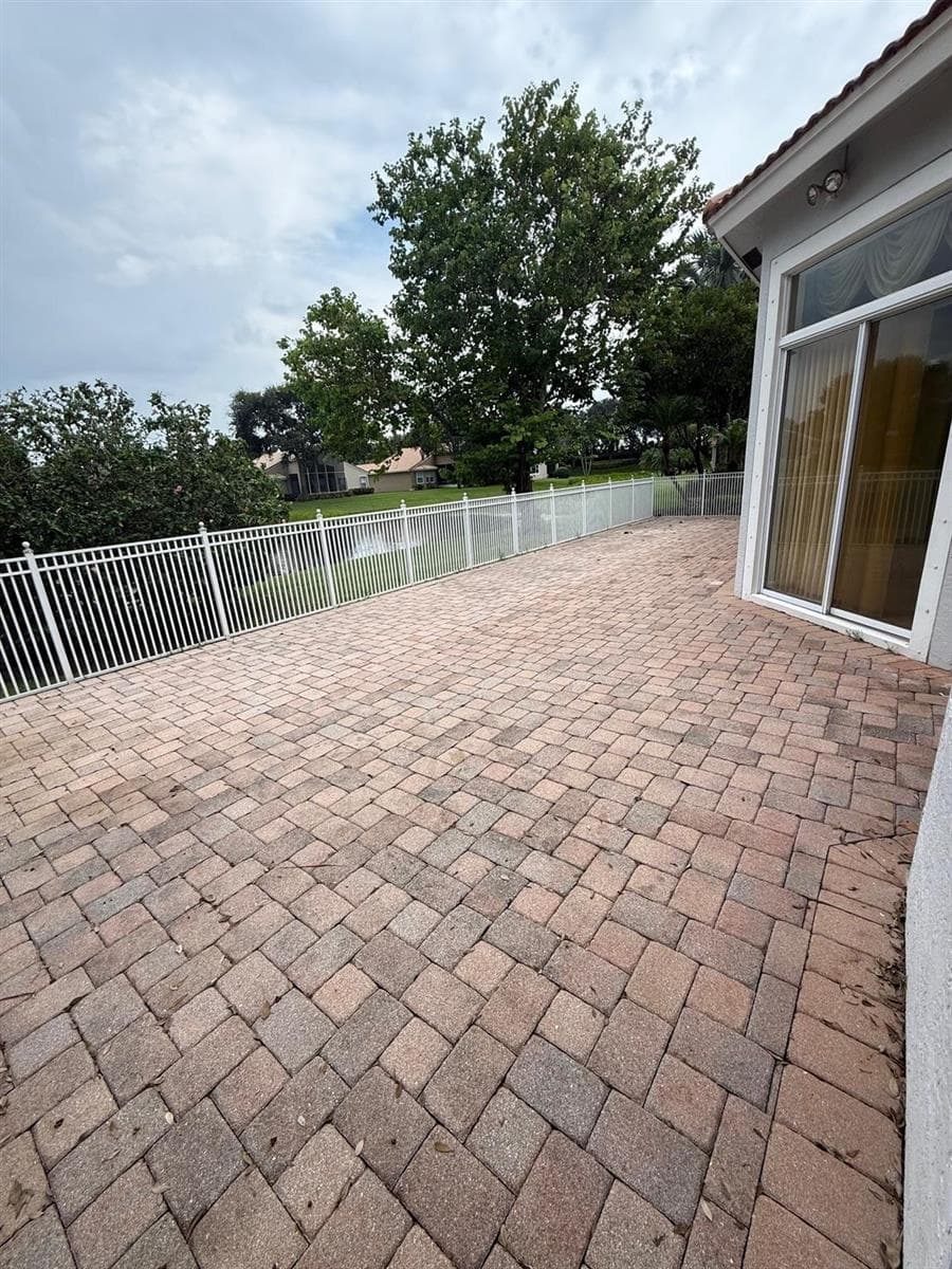 12039 Oakvista Drive photo 24