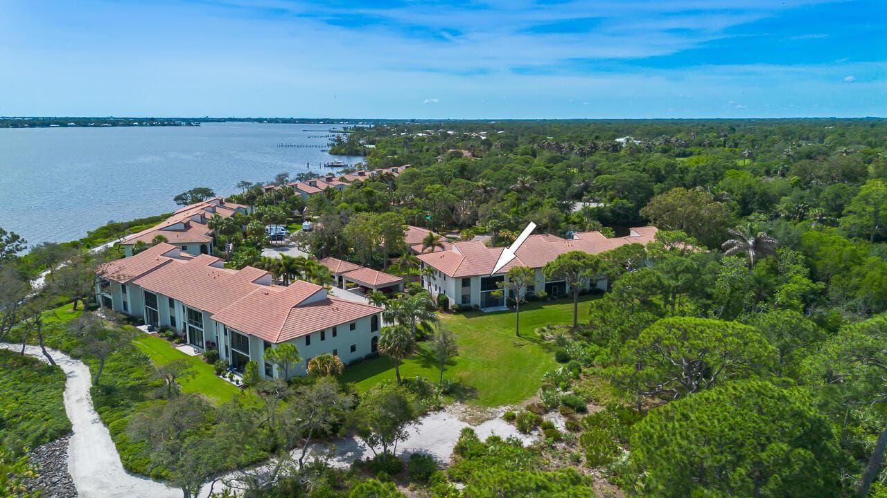 2516 NW Seagrass Drive 8b photo 9