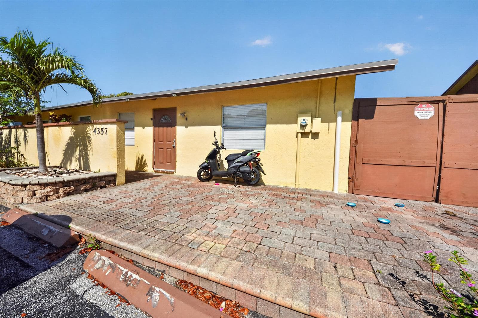 4357 NW 6 Avenue photo 24
