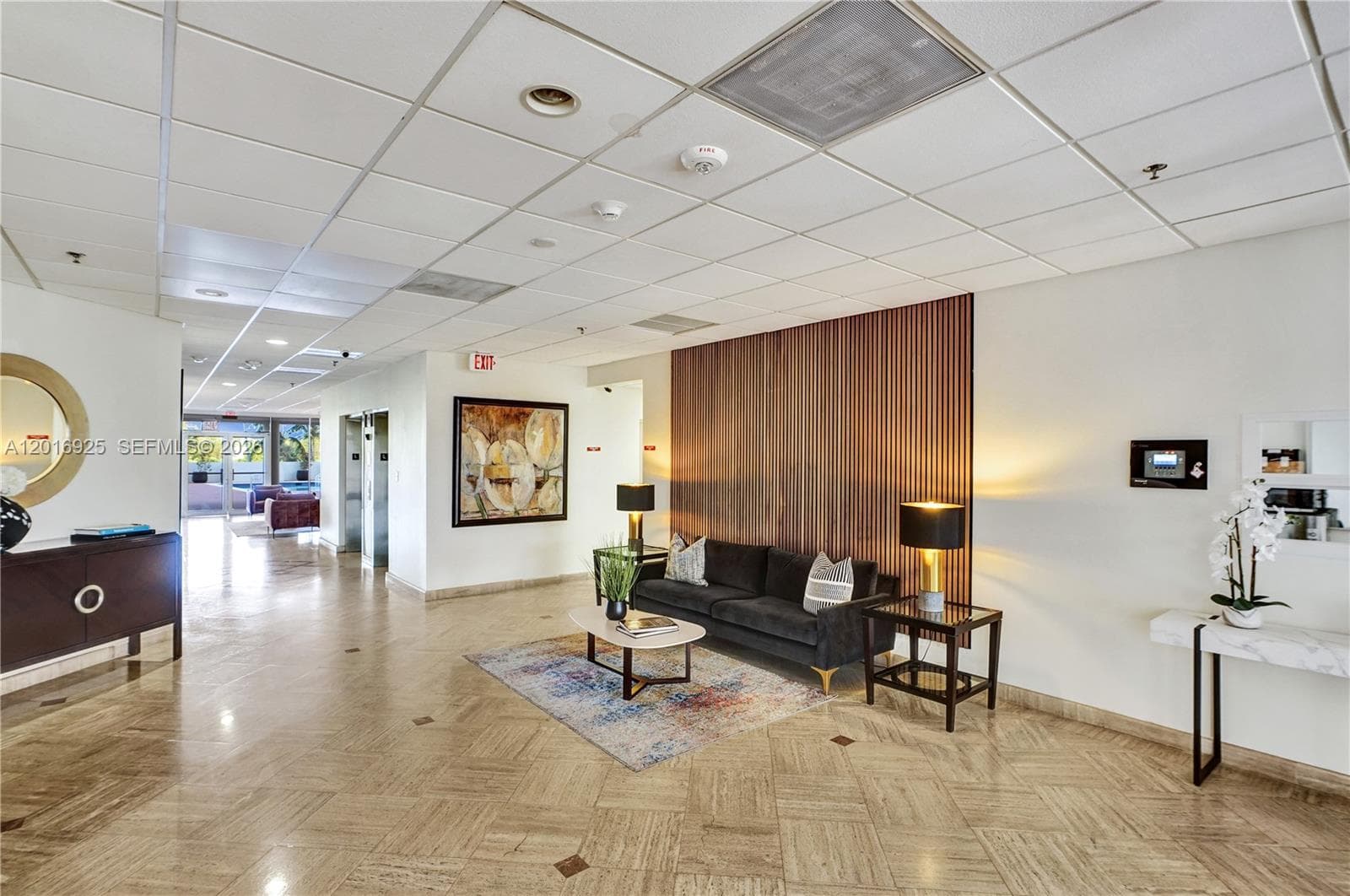6422 Collins Ave 1402 photo 10