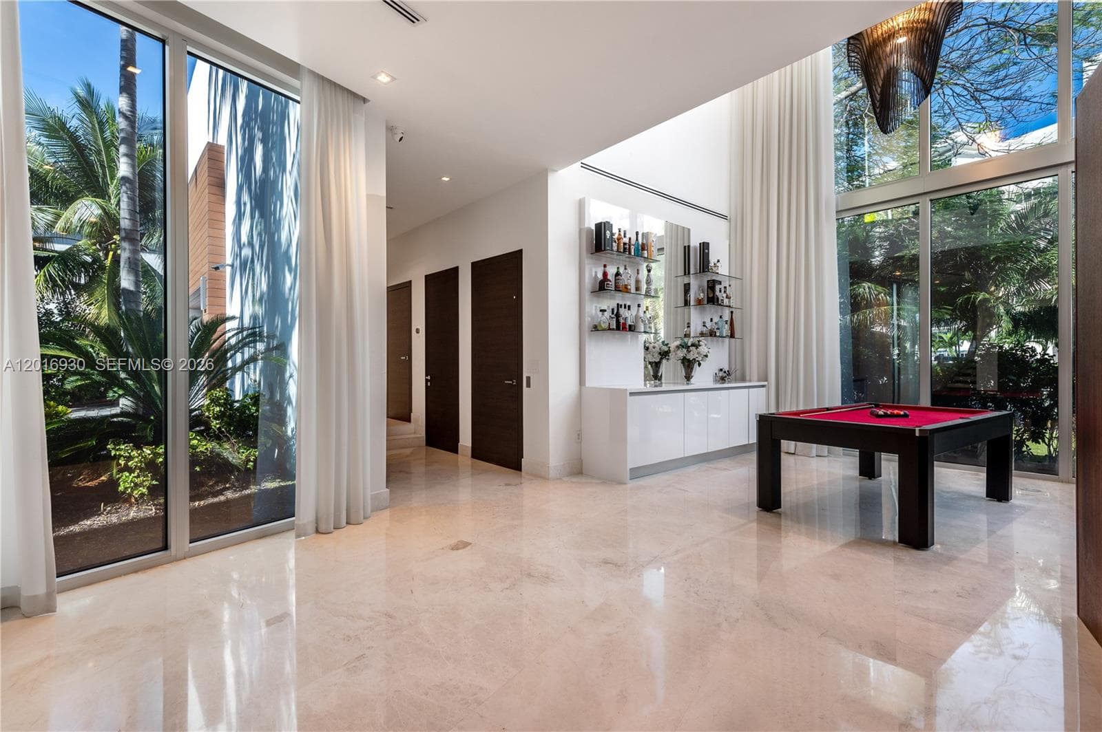 400 Tamarind Dr photo 23