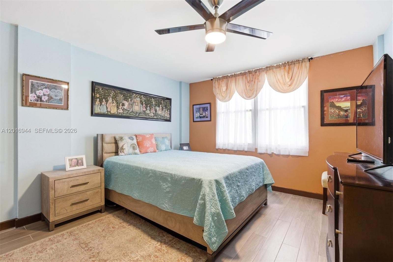 111 Royal Park Dr 2E photo 17