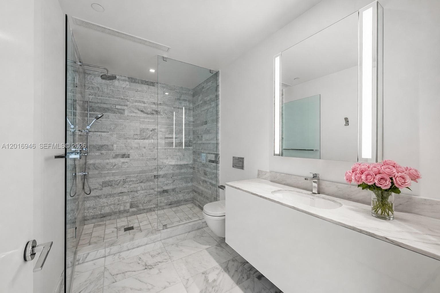 10201 Collins Ave 1806 photo 22