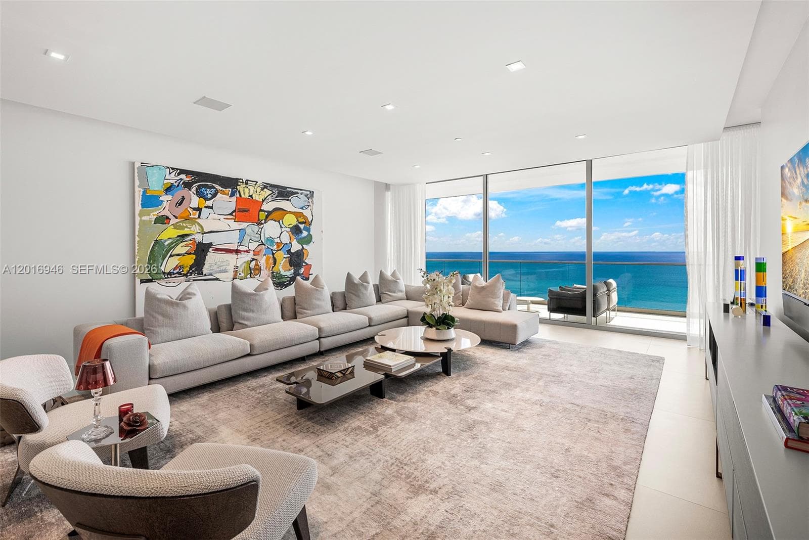 10201 Collins Ave 1806 photo 3