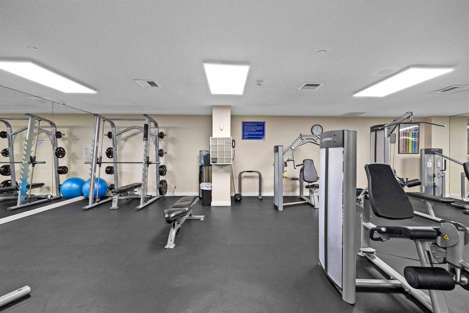 4000 N Ocean Drive 403 photo 13