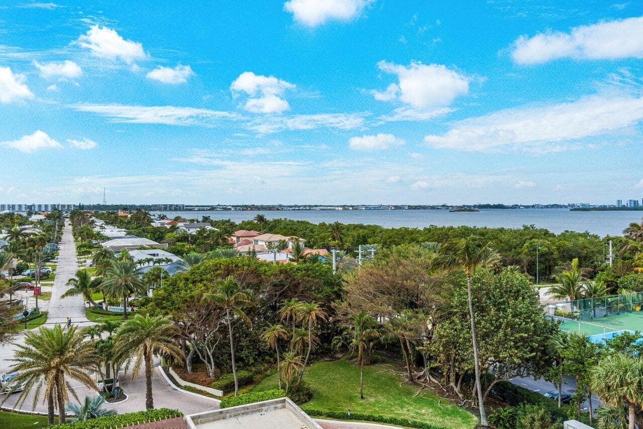 4000 N Ocean Drive 403 photo 12