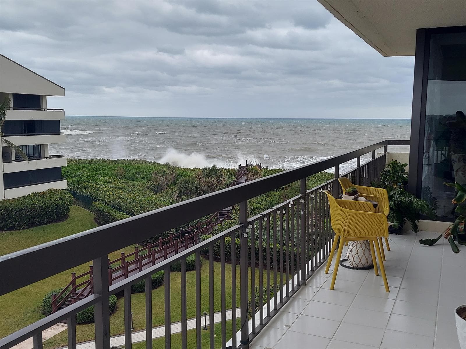 4000 N Ocean Drive 403 photo 9