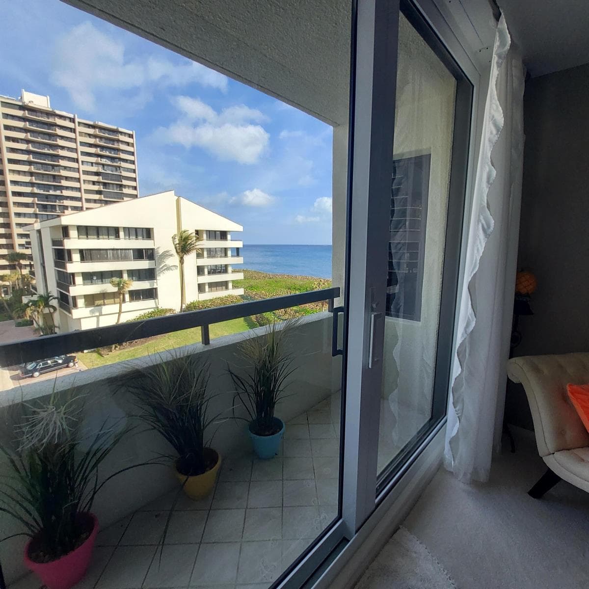 4000 N Ocean Drive 403 photo 10