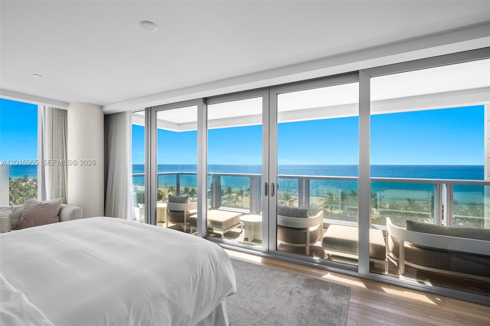 2901 Collins Ave 901 photo 14