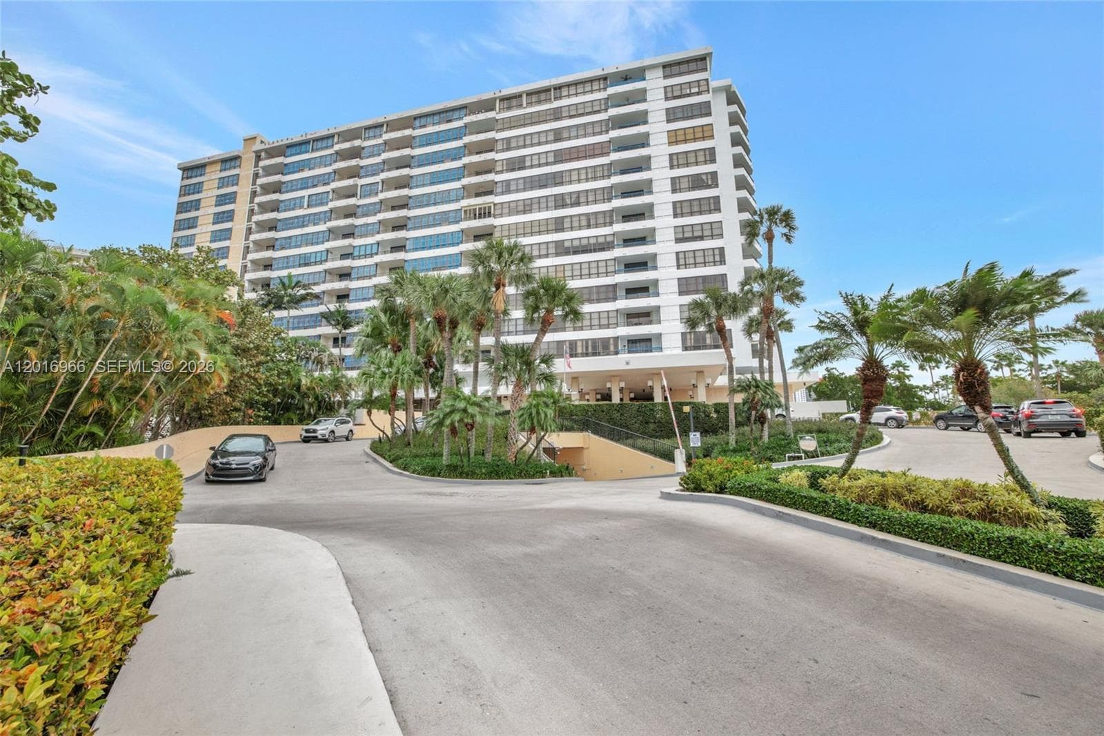 500 Three Islands Blvd 622 photo 2