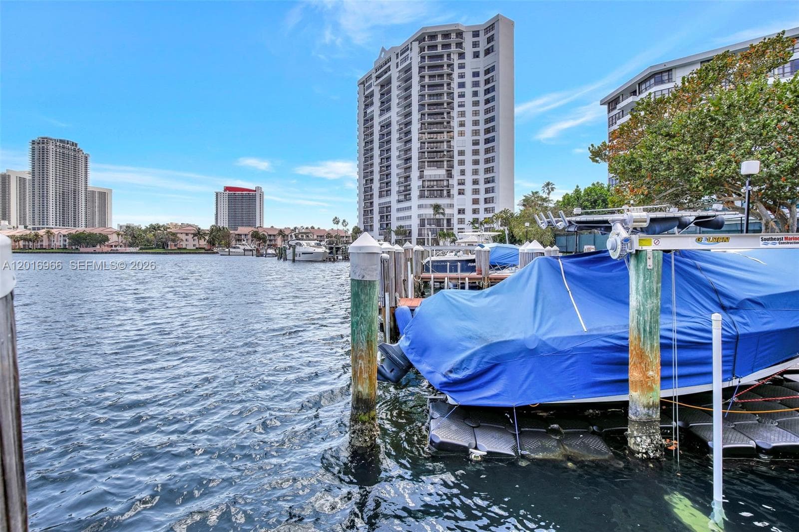 500 Three Islands Blvd 622 photo 16