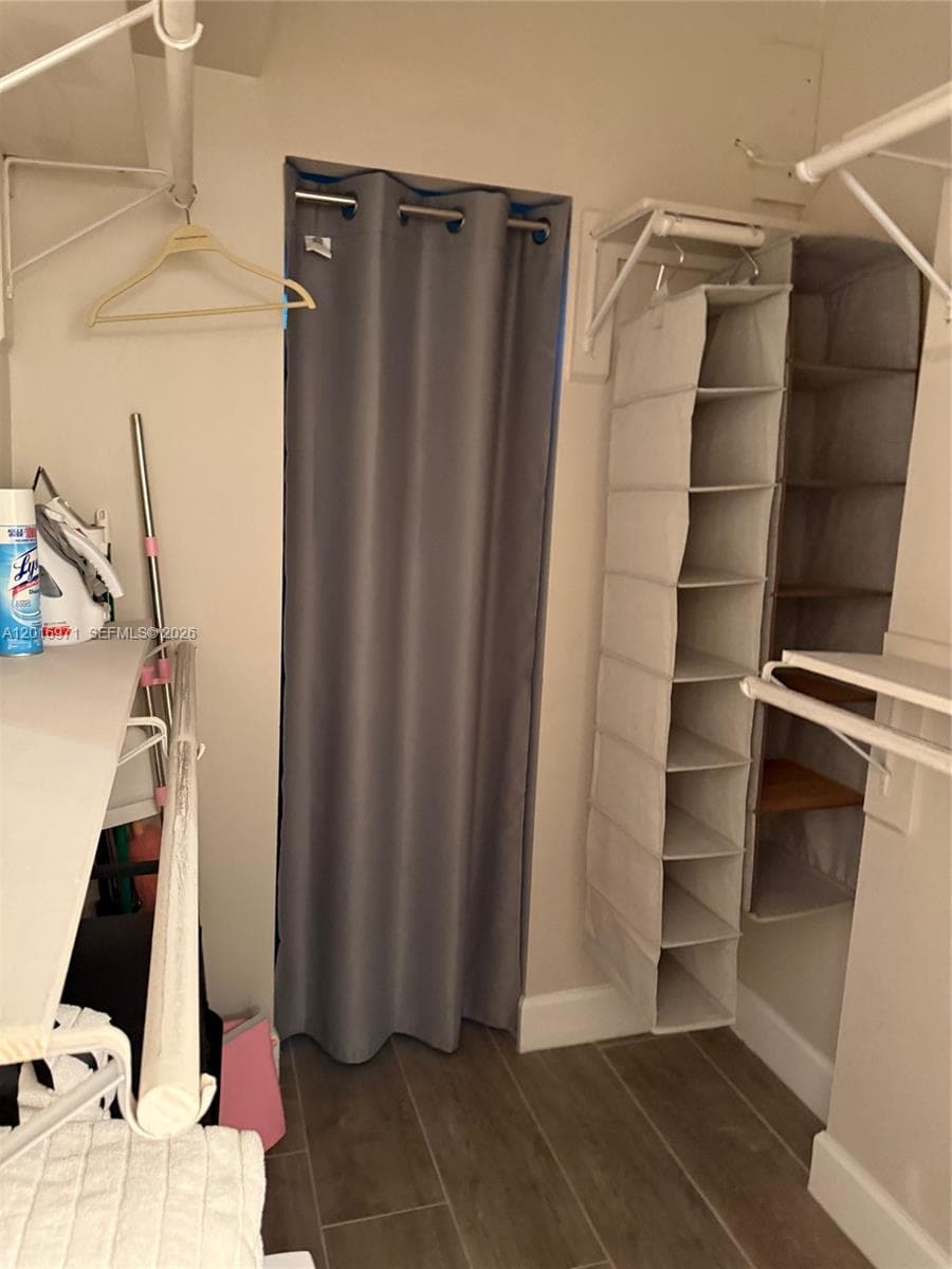 2301 Collins Ave 528 photo 23