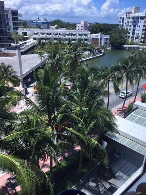 2301 Collins Ave 528 photo 17