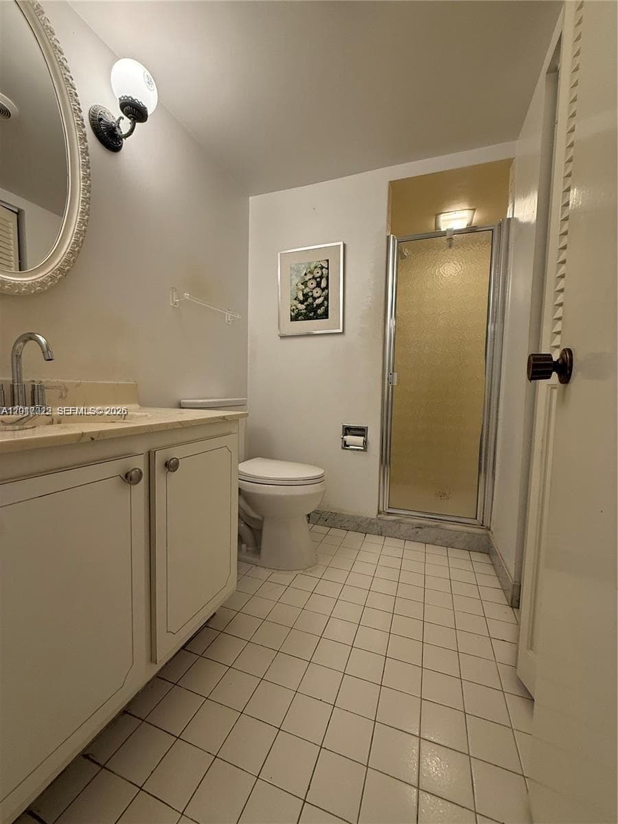 1865 S Ocean Dr 15C photo 8