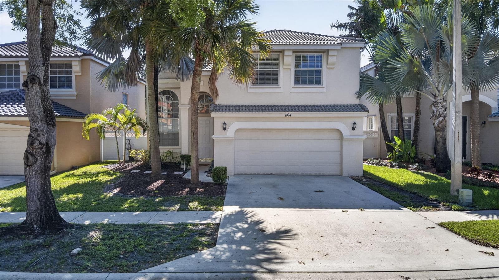 1104 Oakwater Drive photo 24