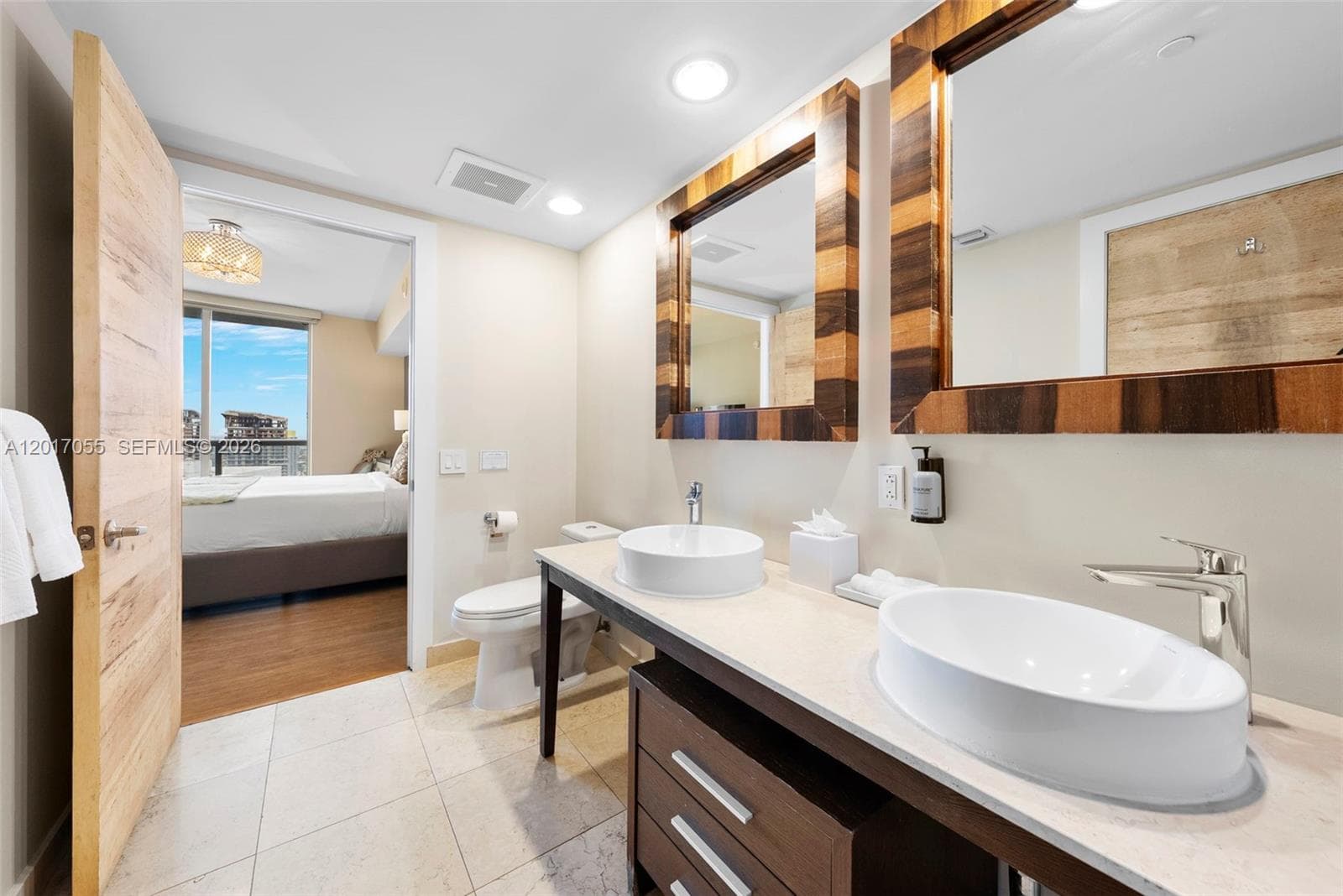 485 Brickell Ave 4606 photo 12
