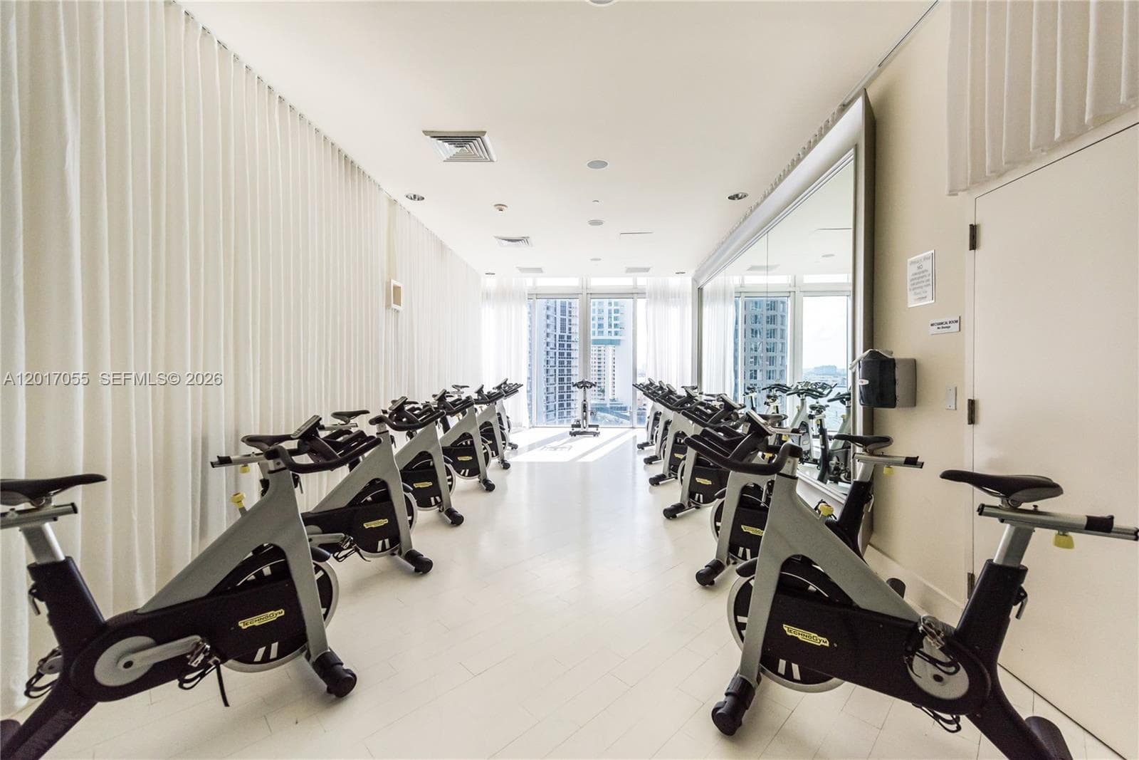 485 Brickell Ave 4606 photo 22