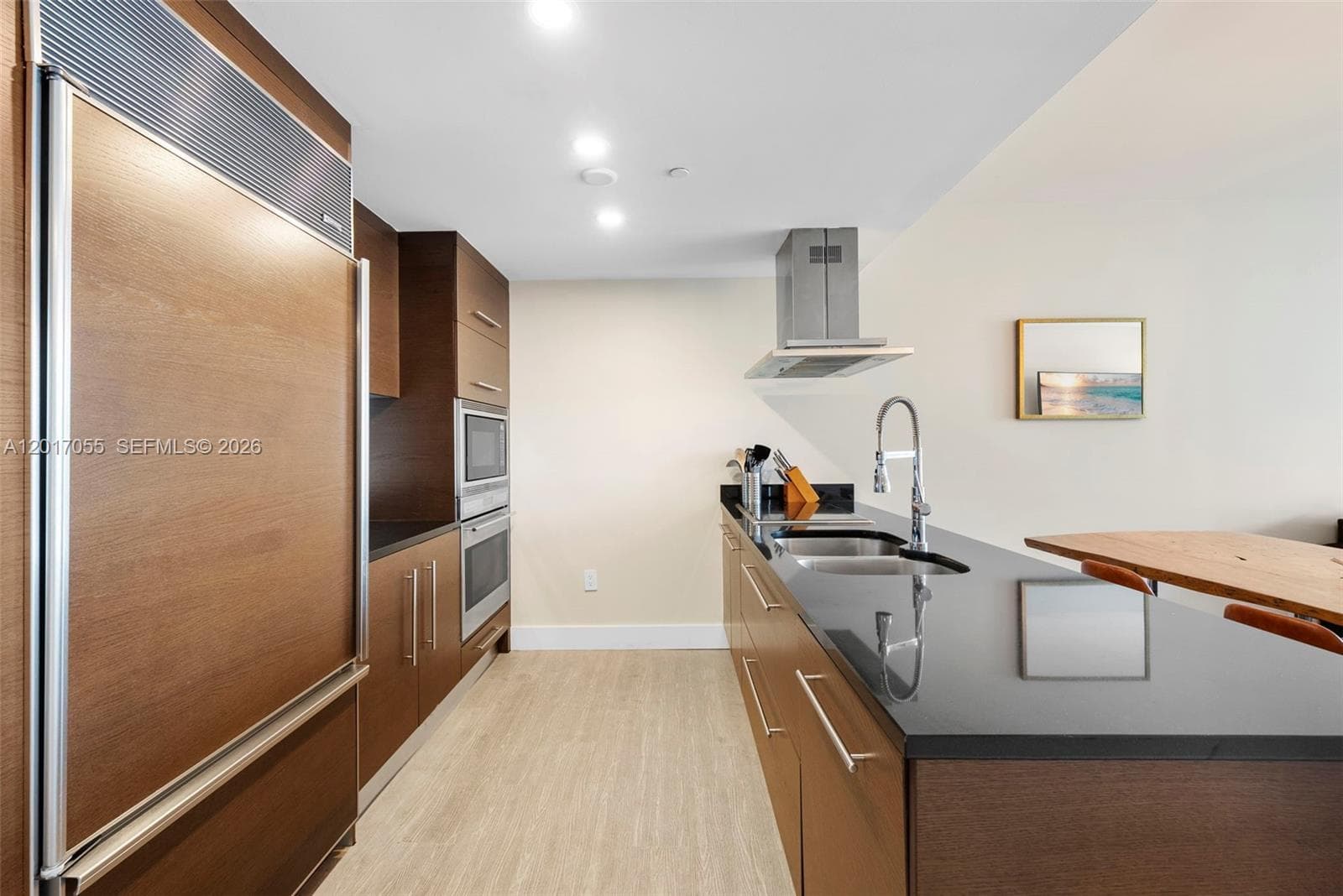 485 Brickell Ave 4606 photo 5