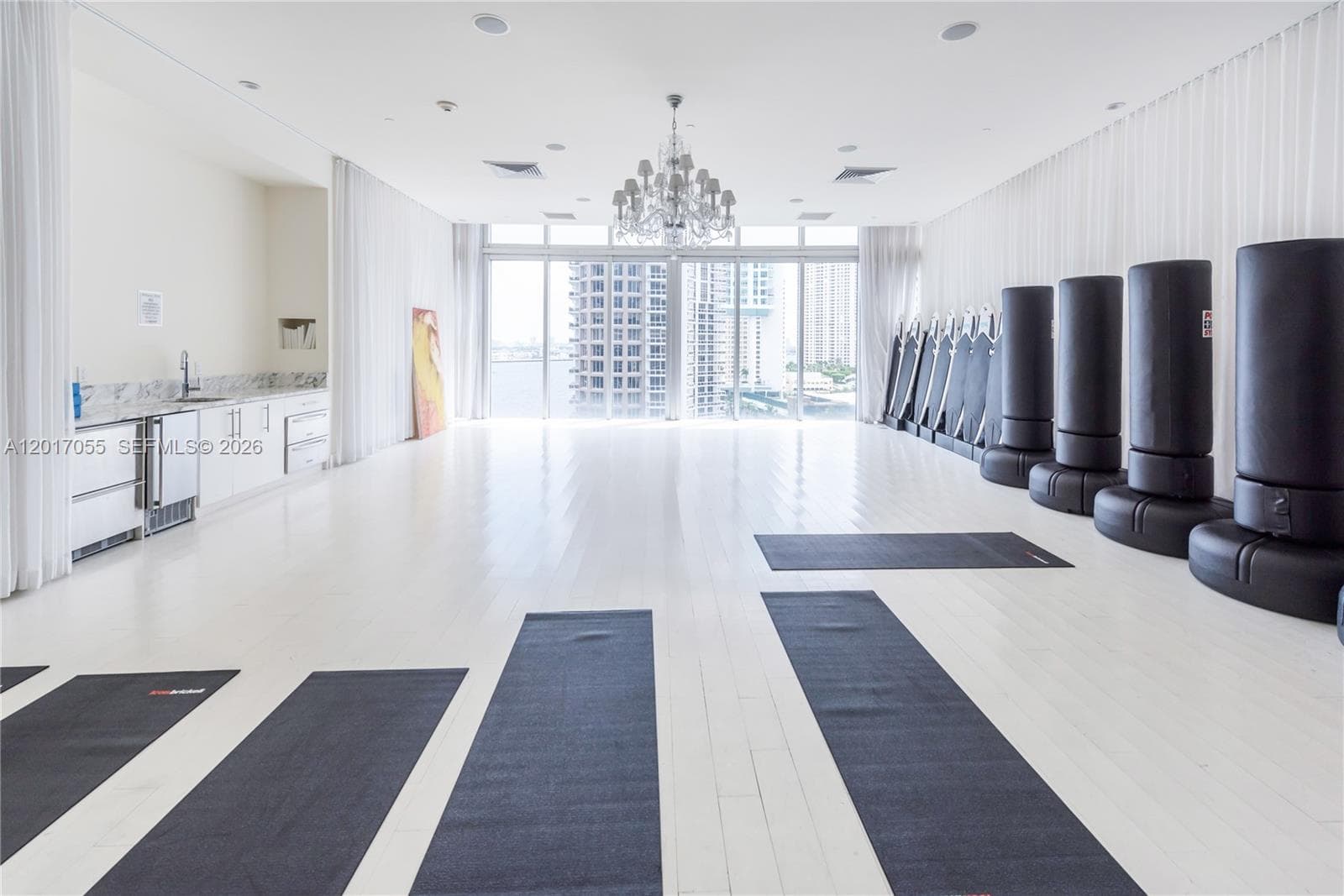 485 Brickell Ave 4606 photo 24