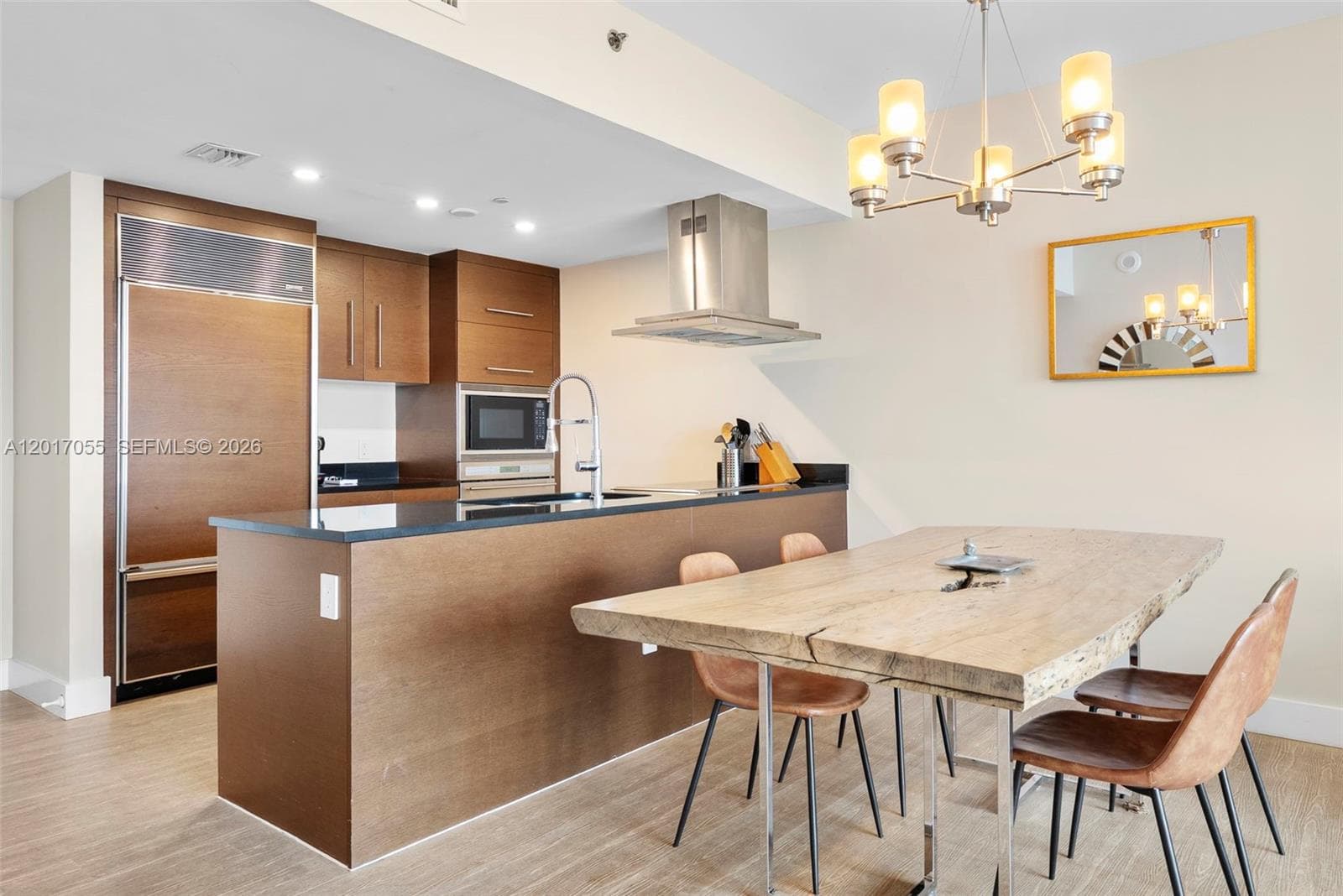 485 Brickell Ave 4606 photo 4