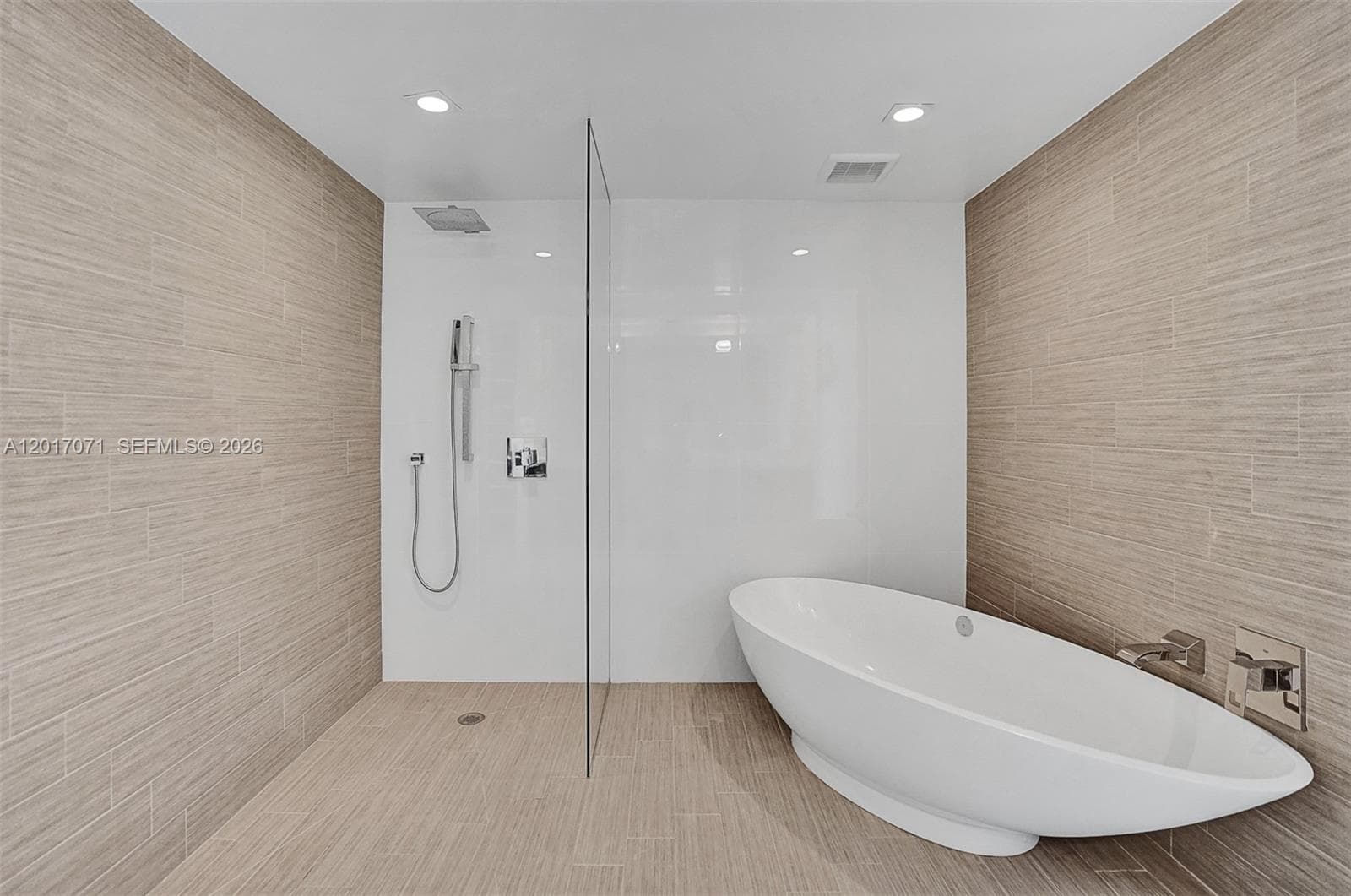 330 Sunny Isles Blvd 5-2205 photo 18