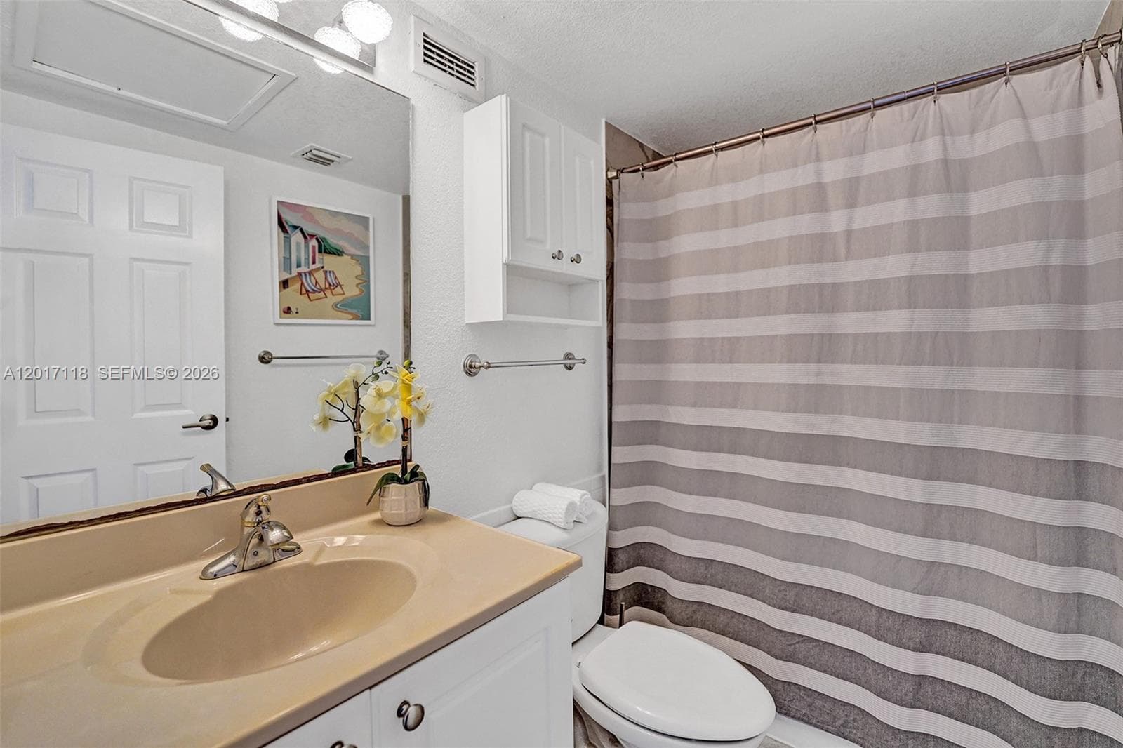 2501 Ocean Dr 401 photo 12
