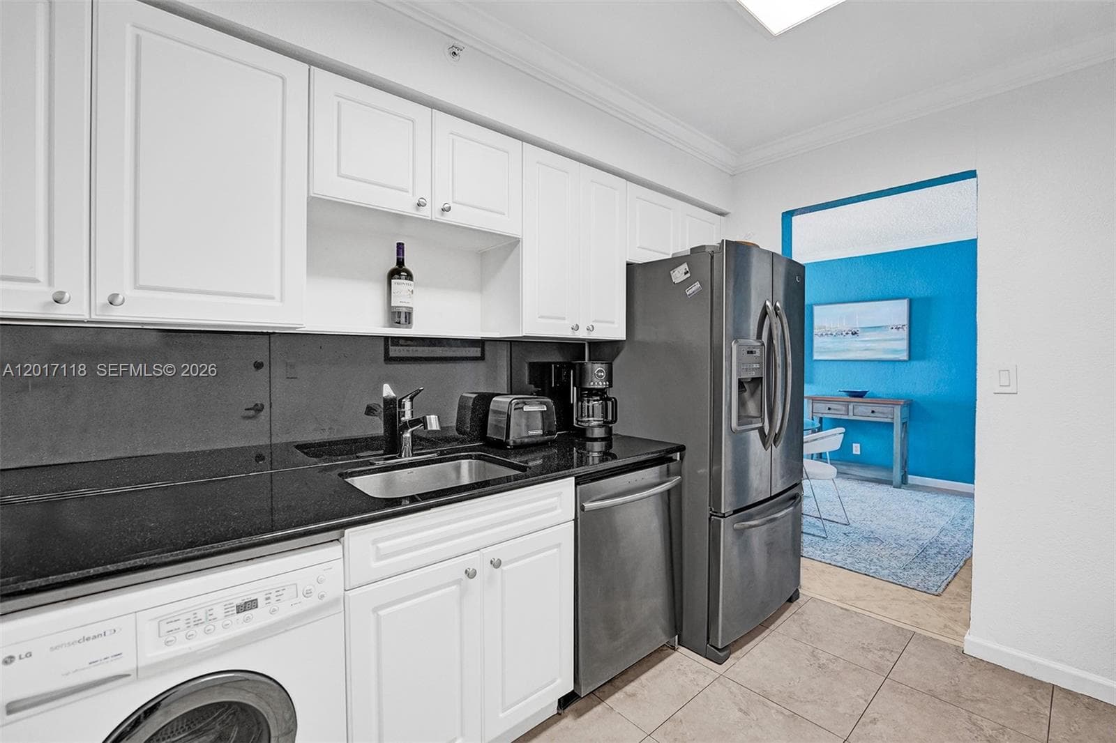 2501 Ocean Dr 401 photo 10