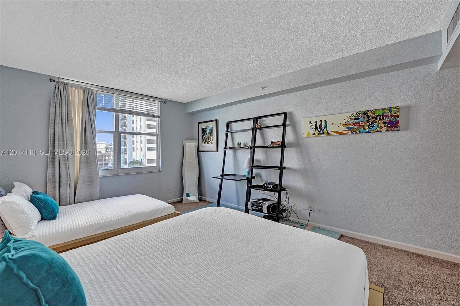 2501 Ocean Dr 401 photo 15