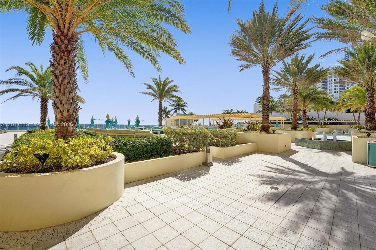 2501 Ocean Dr 401 photo 19