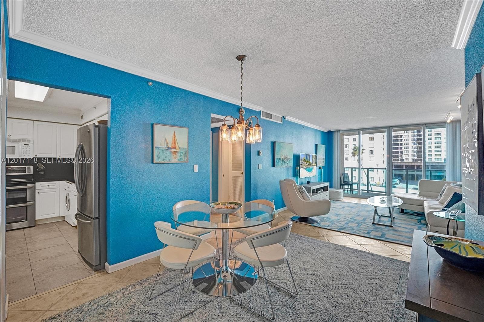 2501 Ocean Dr 401 photo 4
