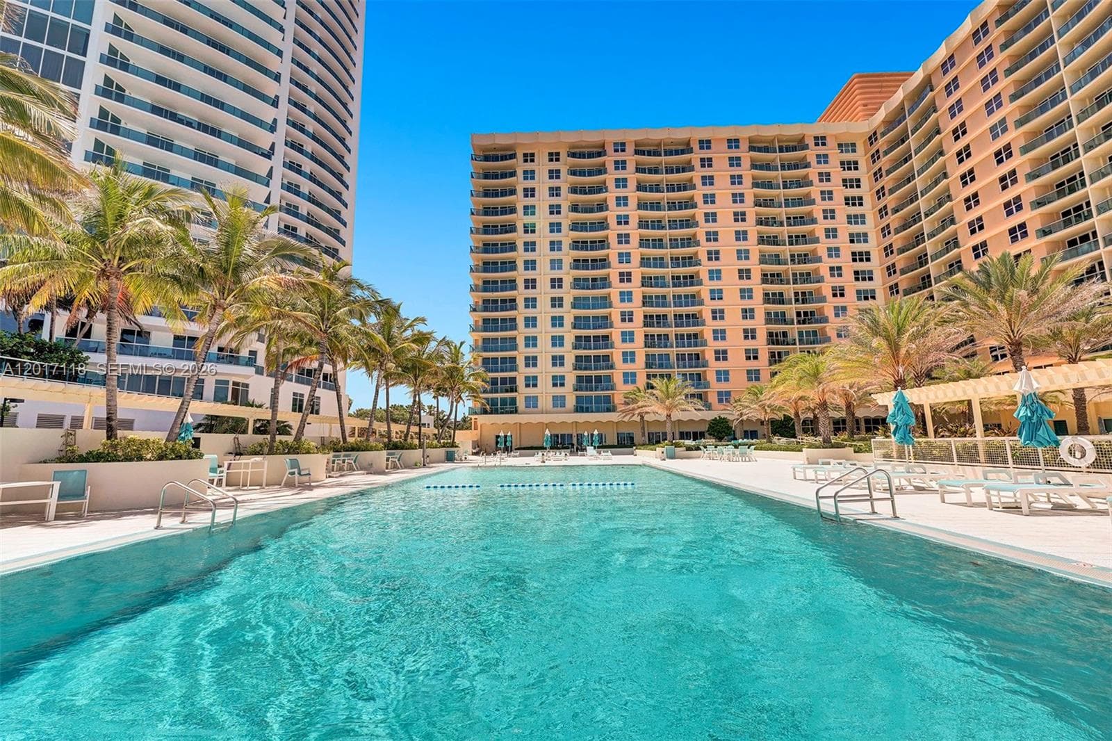 2501 Ocean Dr 401 photo 25