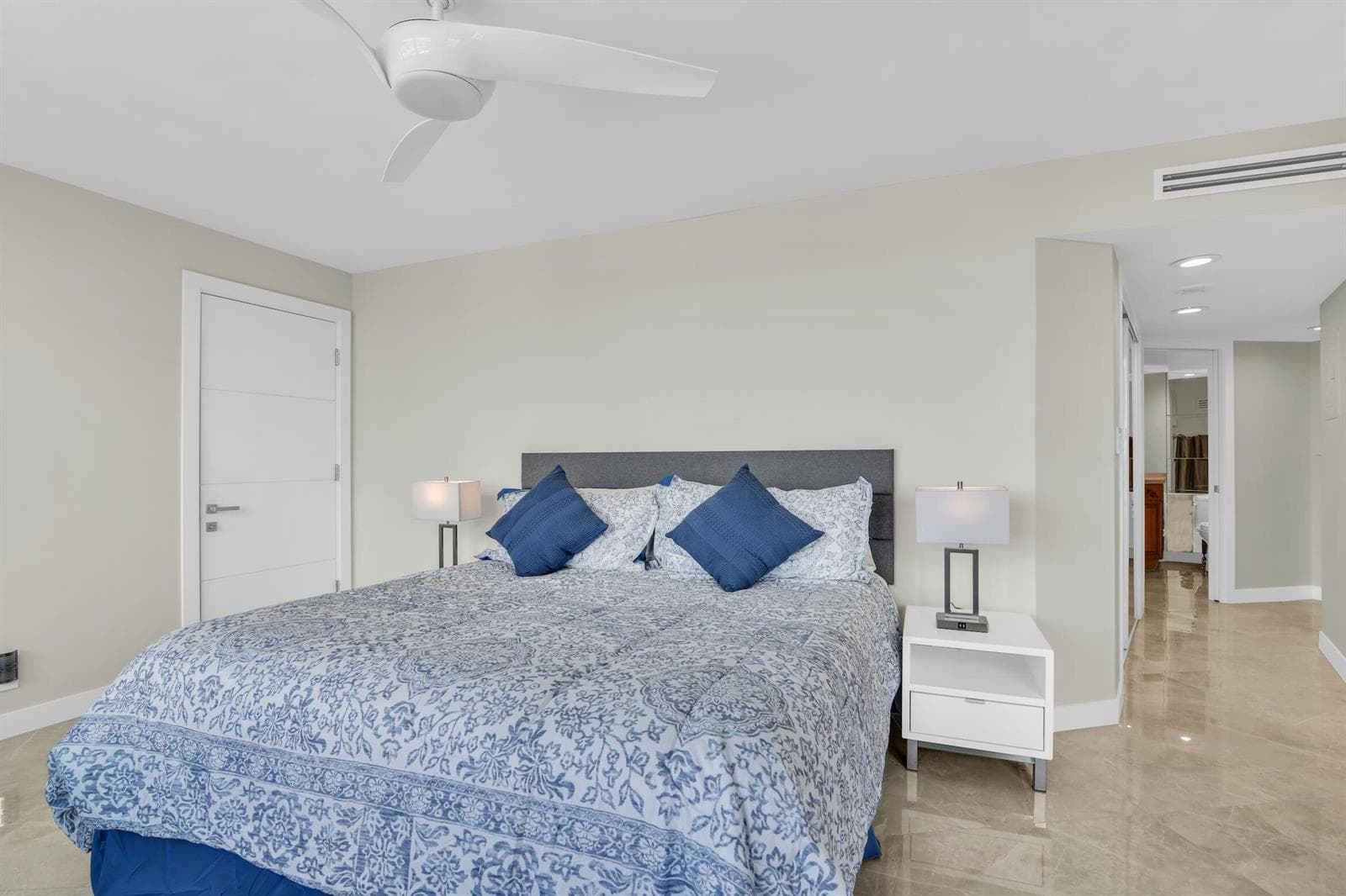 500 S Ocean Boulevard 1009 photo 17