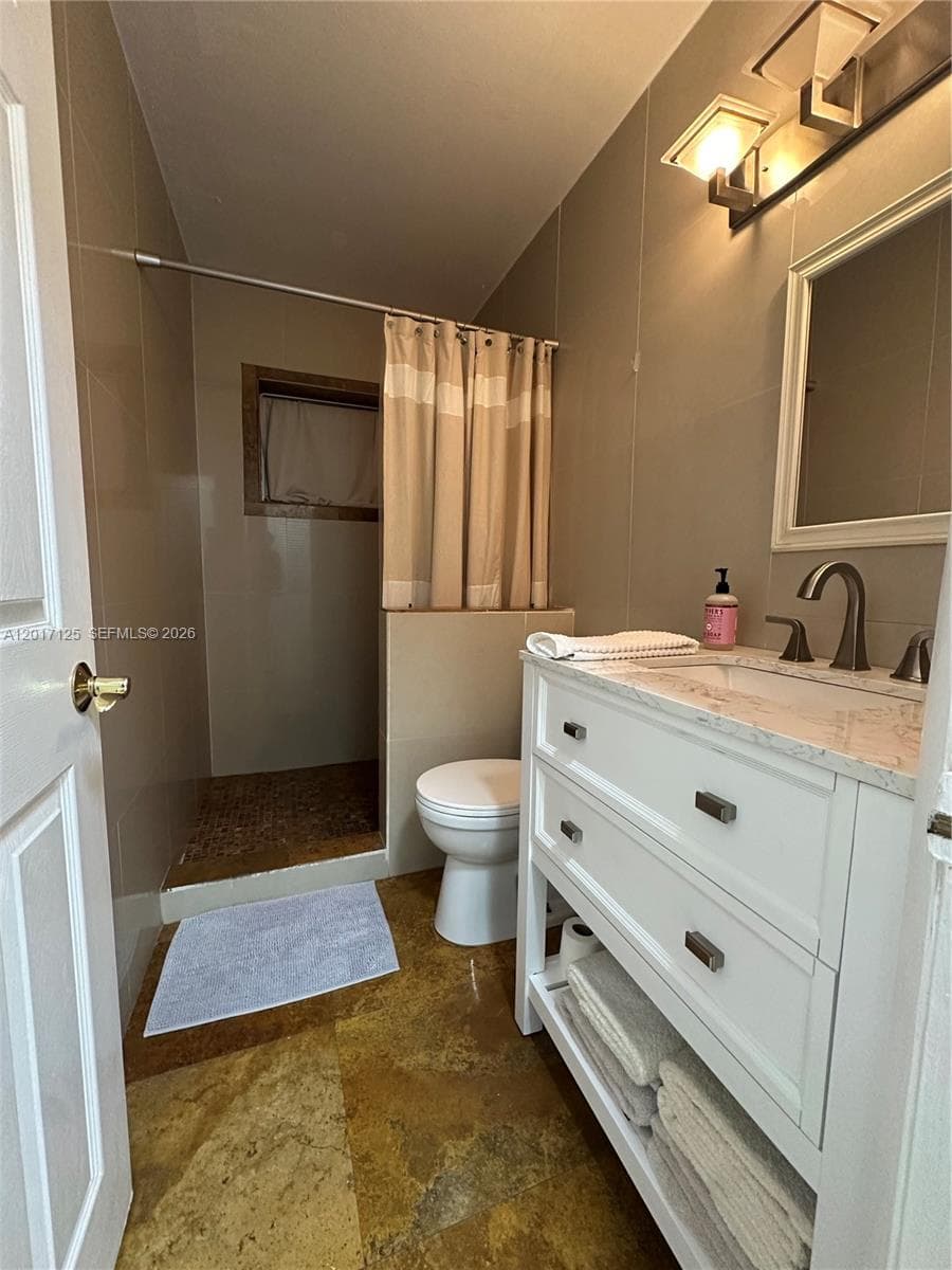 2908 Bayview Dr photo 22