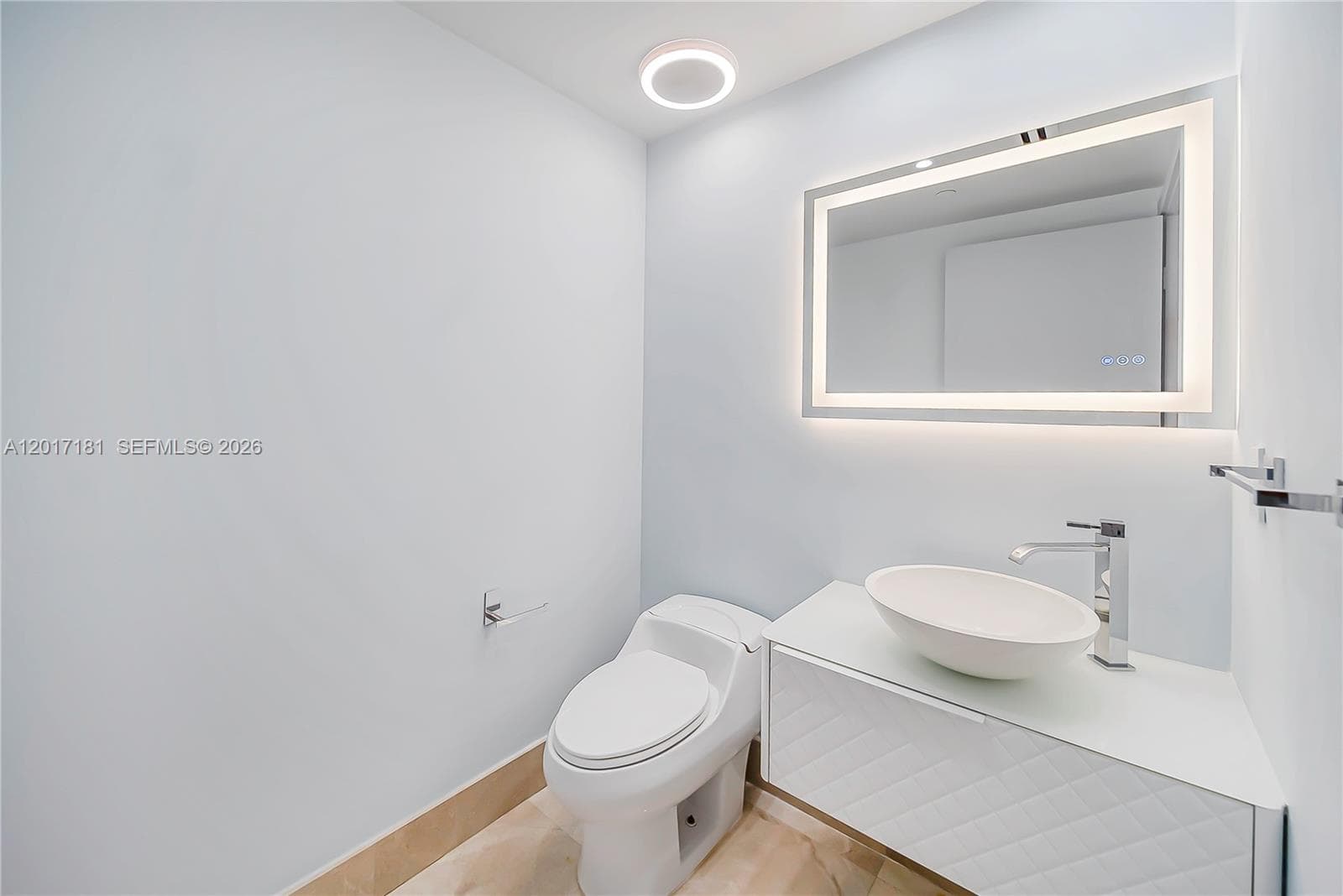 3301 183rd St 1209 photo 7