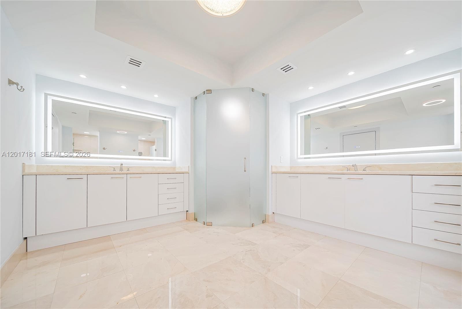 3301 183rd St 1209 photo 21