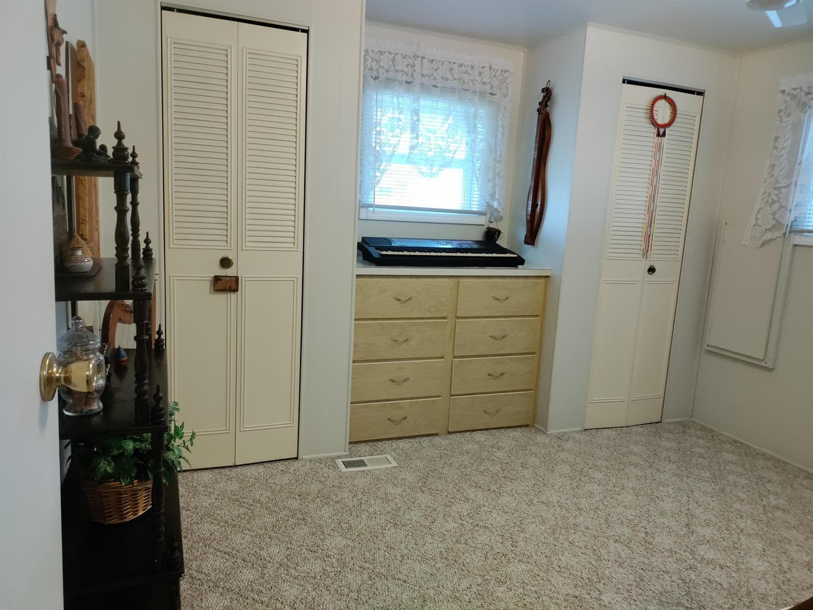 8270 South Street photo 12