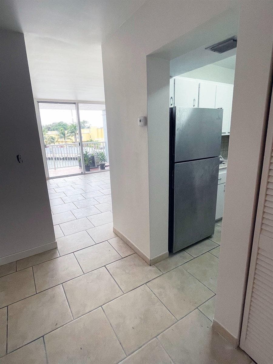1800 NW 24th Avenue 309 photo 6