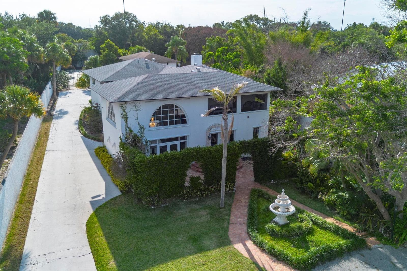 1009 S Indian River Drive photo 20