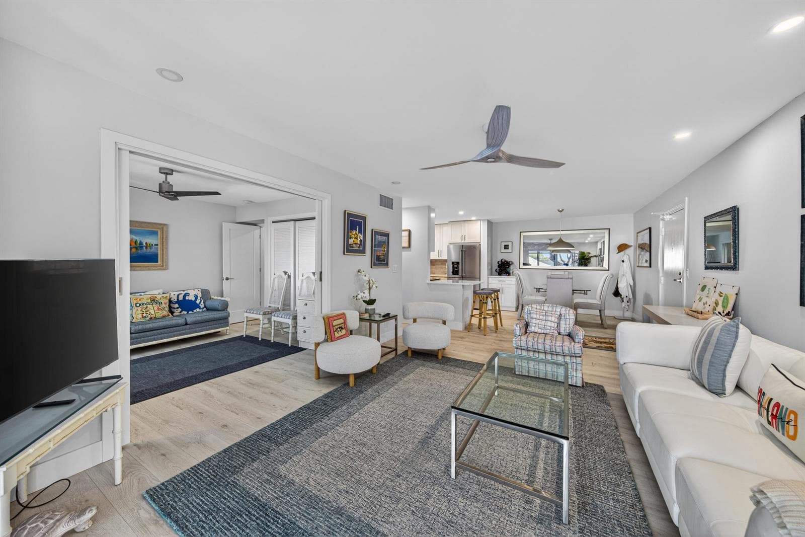6429 Bay Club Drive 3 photo 19