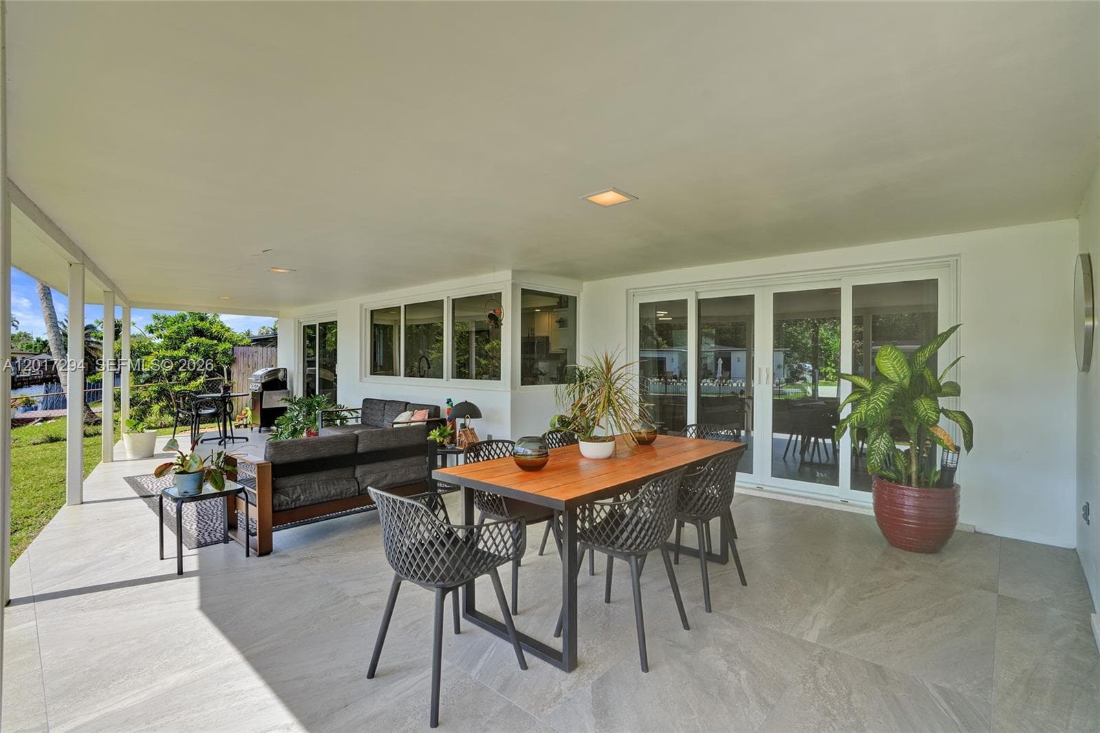 1821 33rd Ct photo 15